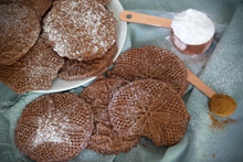 Load image into Gallery viewer, Cinnamon Chocolate Pizzelles

