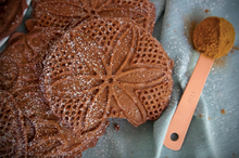 Load image into Gallery viewer, Cinnamon Chocolate Pizzelles

